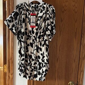 Well Worn Black and White Floral Blouse